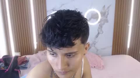 Danniela y Victoria online show from 03-20-26, 08:03