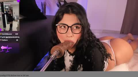 danna_adams1 online show from 05-22-26, 06:46