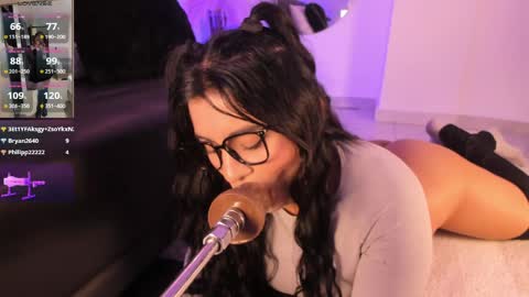 danna_adams1 online show from 06-03-26, 07:41