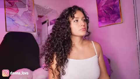 Danna Lovs online show from 03-30-26, 10:27