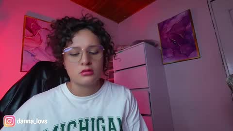 Snapshot of danna_lovs chatting on 05-02-26, 01:21 Danna Lovs online show from 05-02-26, 01:21