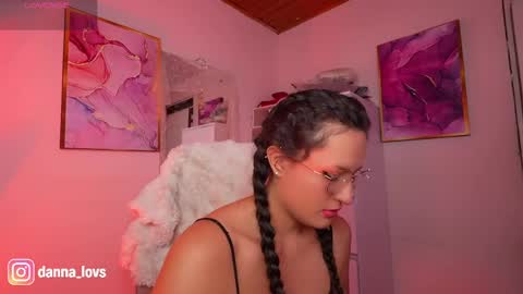 Snapshot of danna_lovs chatting on 05-05-26, 12:13 Danna Lovs online show from 05-05-26, 12:13