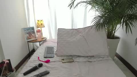 Snapshot of danna_martinez85 chatting on 05-11-26, 06:49 Danna Martinez online show from 05-11-26, 06:49