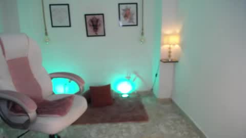Danna online show from 06-14-26, 02:24