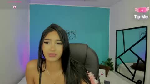 Danna online show from 05-20-26, 12:33