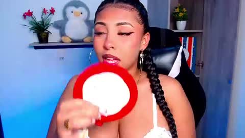 Danna online show from 07-26-26, 08:10
