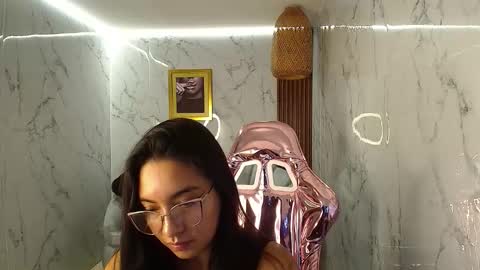 danna_sweet_s online show from 10-20-25, 08:09