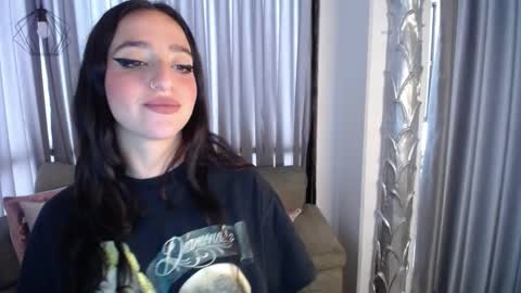 Snapshot of danna_wagner chatting on 10-09-25, 12:36 danna_wagner online show from 10-09-25, 12:36