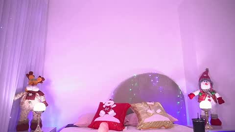 Danna Berlin  online show from 12-15-25, 07:18