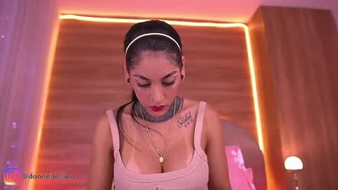 Danna Berlin  online show from 04-14-26, 07:20