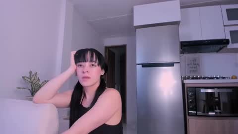 Snapshot of dannahyde chatting on 01-19-25, 04:14 Insta DannaBlueX online show from 01-19-25, 04:14