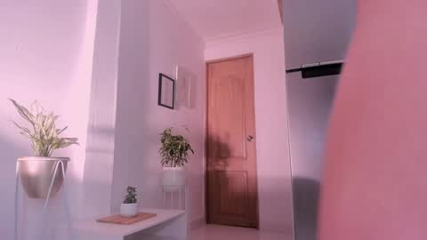 Snapshot of dannahyde chatting on 02-10-25, 11:34 Insta DannaBlueX online show from 02-10-25, 11:34