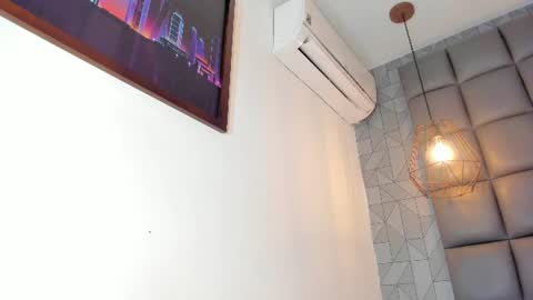 Danna online show from 07-28-26, 04:39