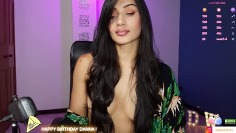 Danna Wells online show from 12-15-24, 02:41