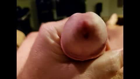 Snapshot of danner70 chatting on 12-20-25, 12:12 danner70 online show from 12-20-25, 12:12