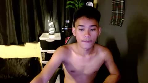 Snapshot of danner_fuckerxx chatting on 03-05-26, 12:45 DANNER online show from 03-05-26, 12:45