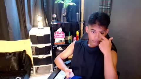 Snapshot of danner_fuckerxx chatting on 03-08-26, 11:03 DANNER online show from 03-08-26, 11:03