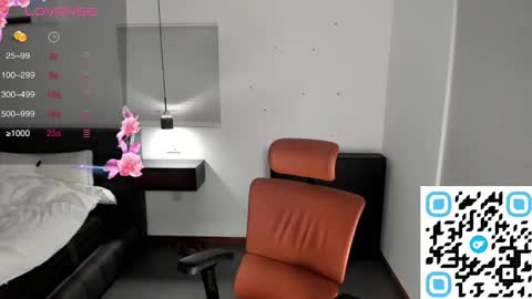 Snapshot of dannidaniels chatting on 12-01-24, 10:53 DANNI DANIELS online show from 12-01-24, 10:53