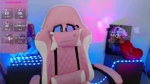 Maddisoon online show from 04-23-26, 01:40