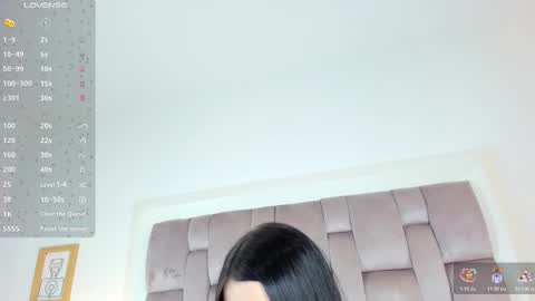 Dannika online show from 10-21-25, 03:40