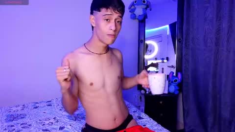 Snapshot of danny777_ chatting on 10-09-25, 01:25 Danny online show from 10-09-25, 01:25