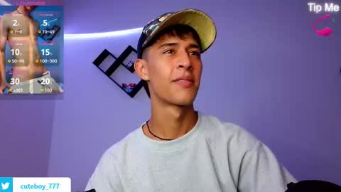 Snapshot of danny777_ chatting on 10-14-25, 03:40 Danny online show from 10-14-25, 03:40