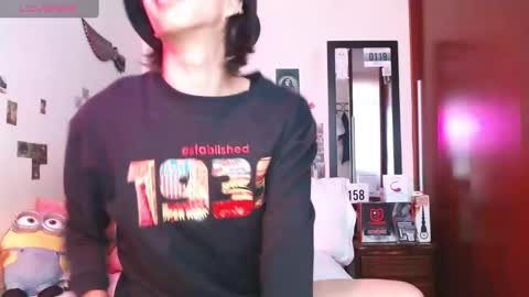 Snapshot of danny__phantom chatting on 12-03-24, 07:55 phantom555 online show from 12-03-24, 07:55