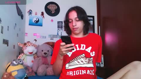 Snapshot of danny__phantom chatting on 01-09-25, 07:40 phantom555 online show from 01-09-25, 07:40