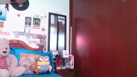 Snapshot of danny__phantom chatting on 01-17-25, 07:38 phantom555 online show from 01-17-25, 07:38