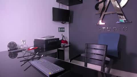 danny_and_lara online show from 09-30-25, 02:11