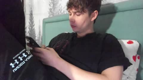 Snapshot of danny_love01 chatting on 01-07-25, 03:54 danny online show from 01-07-25, 03:54