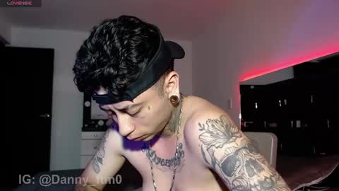 Danny  online show from 06-12-26, 11:46