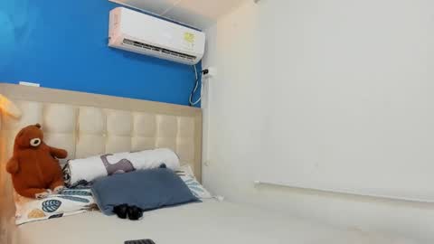 Danny online show from 12-22-25, 01:57