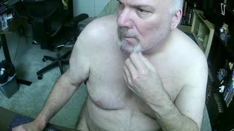 Danny bear online show from 03-27-26, 05:34