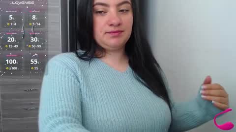 Snapshot of dannyroussette chatting on 10-17-25, 02:52 Follow me  Control lovense free D online show from 10-17-25, 02:52