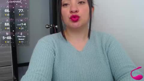 Snapshot of dannyroussette chatting on 10-23-25, 02:05 Follow me  Control lovense free D online show from 10-23-25, 02:05