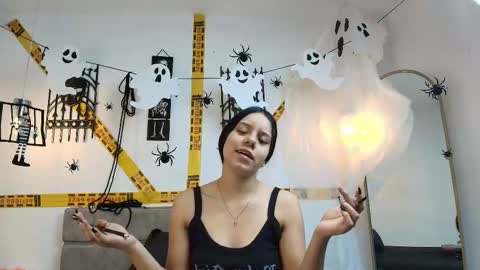 Snapshot of dannysamm chatting on 10-31-25, 02:07 dannysamm online show from 10-31-25, 02:07