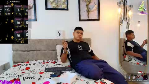 Snapshot of dannysamm chatting on 12-01-25, 01:16 dannysamm online show from 12-01-25, 01:16