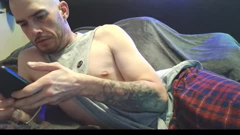 Snapshot of dannytabb1 chatting on 11-12-25, 02:34 dannytabb1 online show from 11-12-25, 02:34