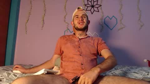 Snapshot of dante_bear chatting on 02-10-26, 10:52 dante_bear online show from 02-10-26, 10:52