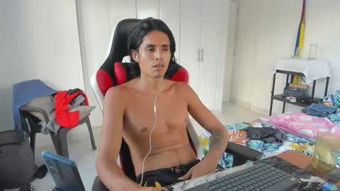 X Dante7373574 online show from 11-15-25, 09:11