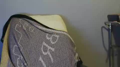 dantehot82 online show from 01-09-25, 01:08