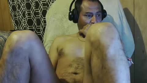 dantehot82 online show from 02-09-25, 08:33