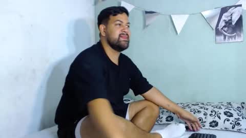 Snapshot of dantevitorio_873 chatting on 12-16-25, 11:26 dantevitorio 873 online show from 12-16-25, 11:26