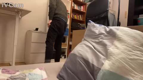 Snapshot of dantheman233 chatting on 01-11-26, 05:18 Daniel online show from 01-11-26, 05:18