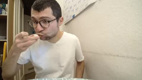 Daniel online show from 07-28-26, 03:57