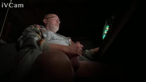 Snapshot of dantheman741 chatting on 12-22-24, 02:49 dantheman741 online show from 12-22-24, 02:49