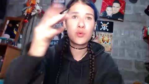 Snapshot of dany_candyy chatting on 05-20-26, 02:18 Dani online show from 05-20-26, 02:18