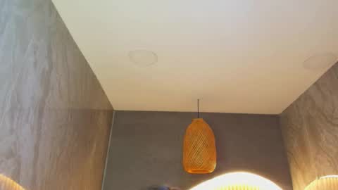 Dany online show from 10-16-25, 01:34