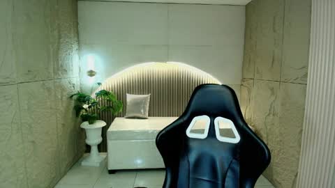 Dany online show from 04-07-26, 02:28